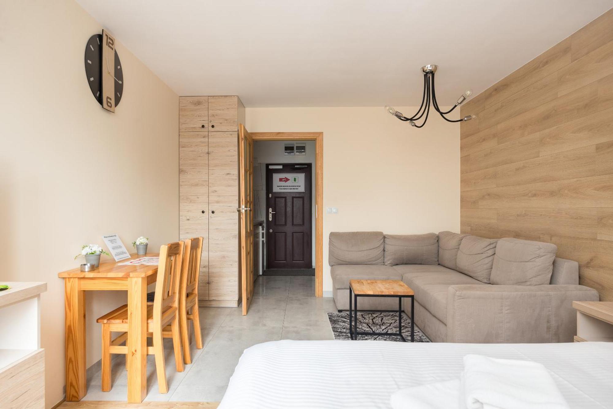 Ochota Wooden Studio Warsaw Luaran gambar